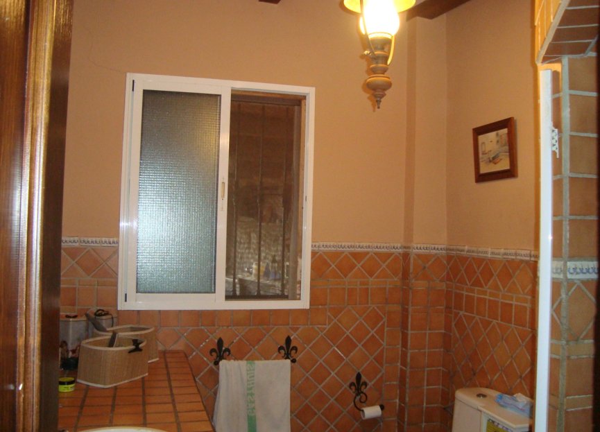 Resale - House - Detached Villa - Manilva - Manilva Centro