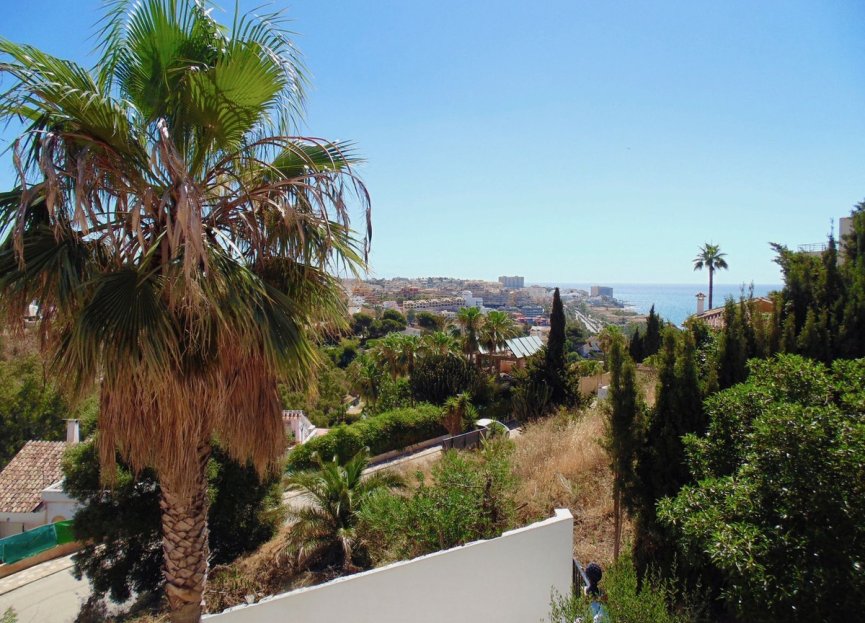 Resale - House - Detached Villa - Benalmádena - Benalmadena Costa