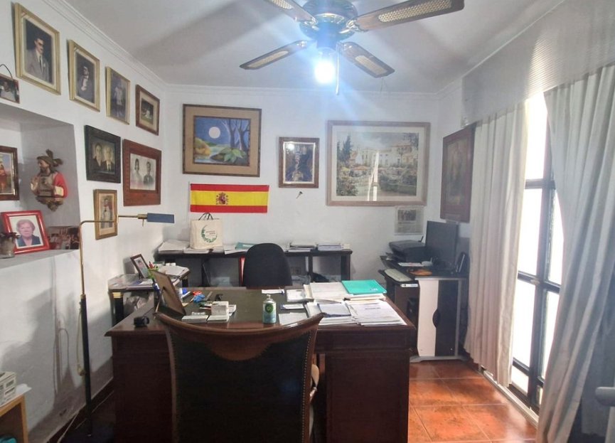 Resale - House - Semi-Detached House - Marbella - Marbella Centro