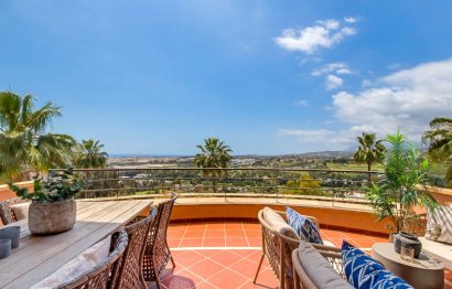 Resale - Apartment - Penthouse Duplex - Marbella - Nueva Andalucia