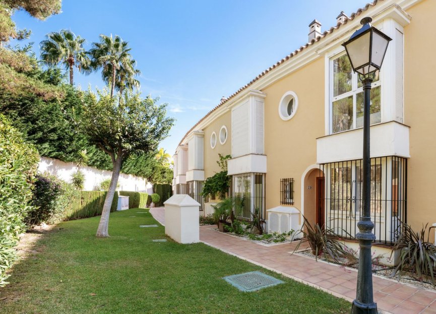 Resale - House - Townhouse - Marbella - Bahía de Marbella