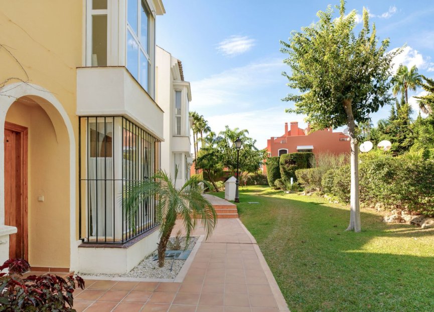 Resale - House - Townhouse - Marbella - Bahía de Marbella