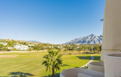 Resale - Apartment - Top Floor Apartment - Marbella - Nueva Andalucia