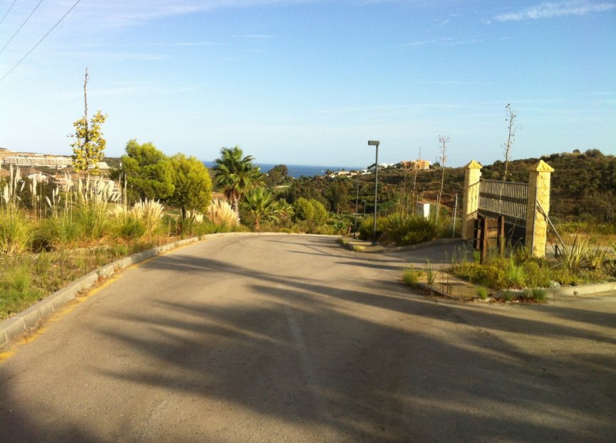 Resale - Plot - Land - Estepona - Estepona Centro