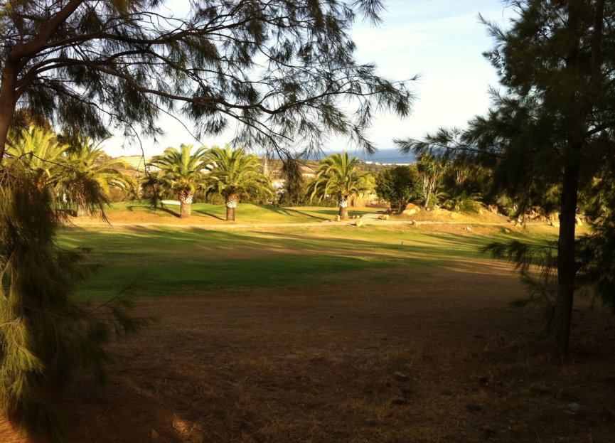 Resale - Plot - Land - Estepona - Estepona Centro