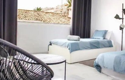 Resale - Apartment - Top Floor Apartment - Marbella - Puerto Banús