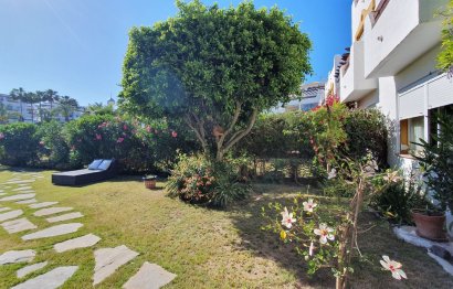 Resale - House - Semi-Detached House - Estepona - Selwo