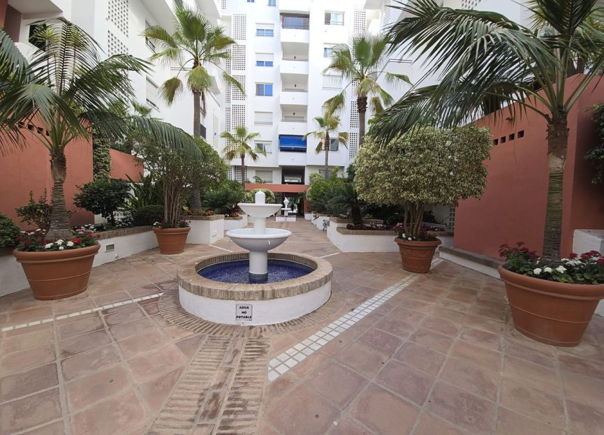 Resale - Apartment - Middle Floor Apartment - Marbella - Marbella Centro