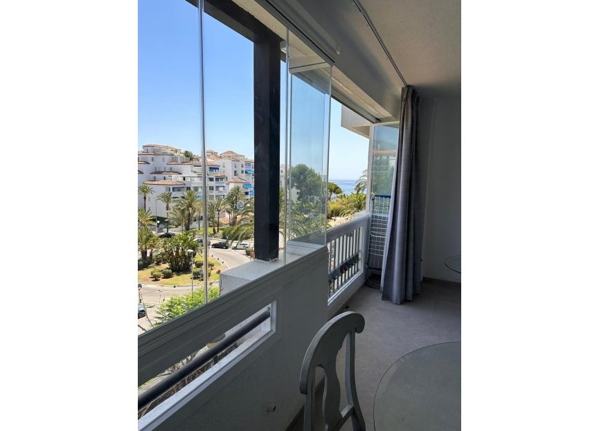 Resale - Apartment - Middle Floor Apartment - Marbella - Marbella Centro