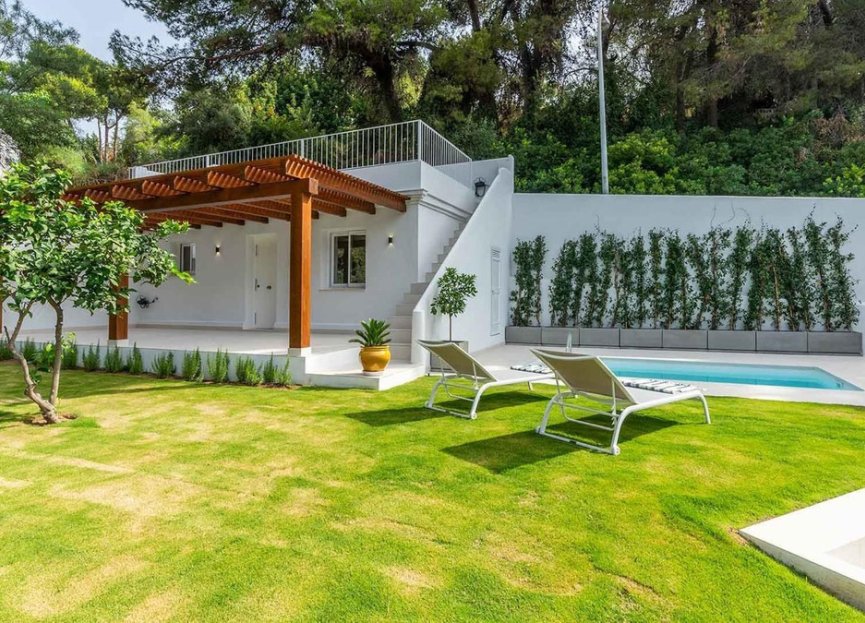 Resale - House - Detached Villa - Marbella - Marbella Centro