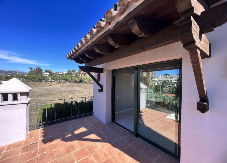 Resale - House - Detached Villa - Estepona - New Golden Mile