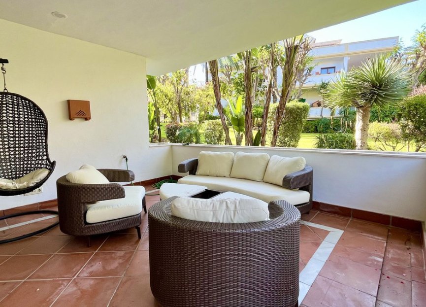 Resale - Apartment - Ground Floor Apartment - Marbella - The Golden Mile