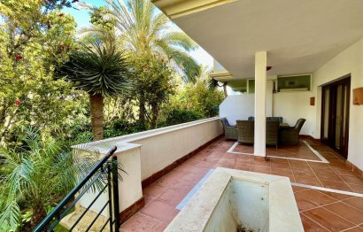 Resale - Apartment - Ground Floor Apartment - Marbella - The Golden Mile