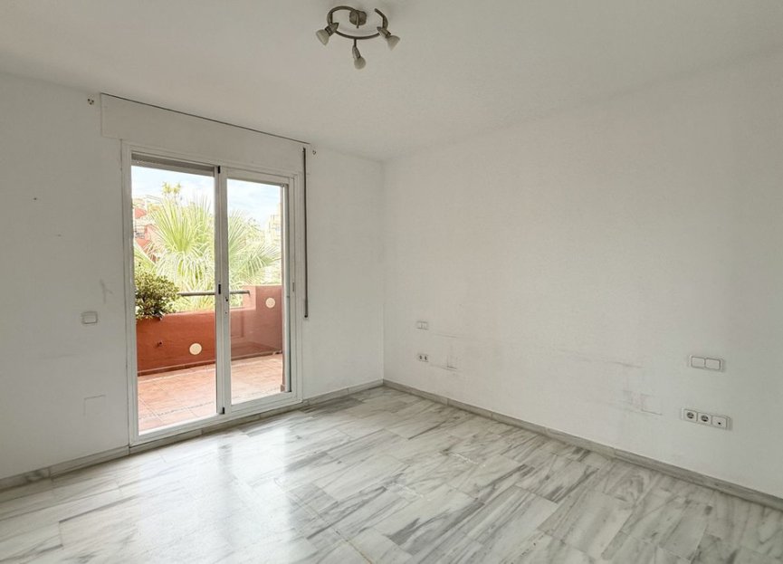 Resale - Apartment - Middle Floor Apartment - Marbella - The Golden Mile