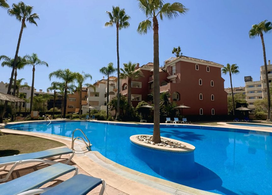 Resale - Apartment - Middle Floor Apartment - Marbella - The Golden Mile