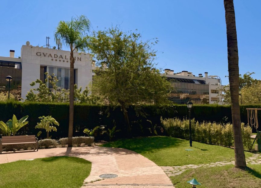 Resale - Apartment - Middle Floor Apartment - Marbella - The Golden Mile