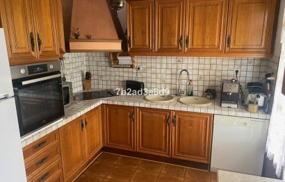 Resale - House - Detached Villa - Estepona - New Golden Mile