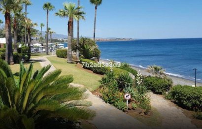 Resale - Apartment - Middle Floor Apartment - Estepona - New Golden Mile