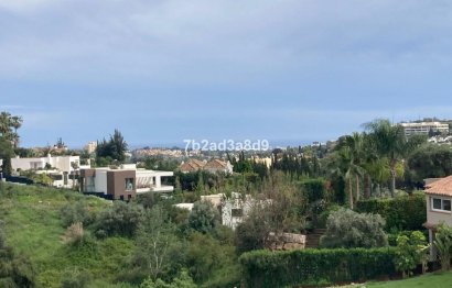 Resale - Plot - Residential Plot - Marbella - Nueva Andalucia