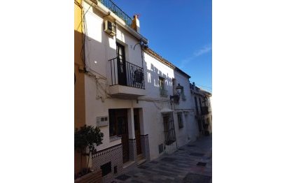 Resale - House - Townhouse - Marbella - Marbella Centro