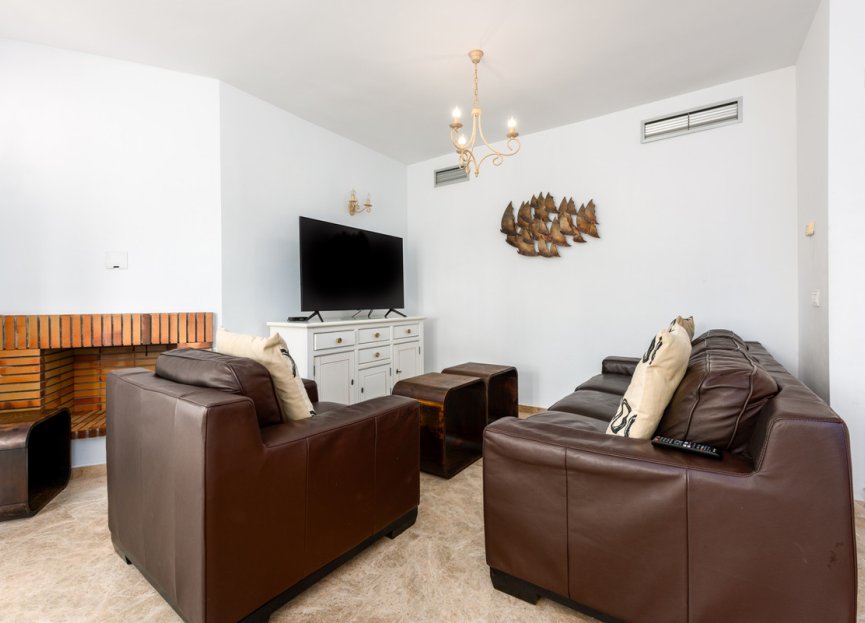 Resale - Apartment - Penthouse - Marbella - Nueva Andalucia