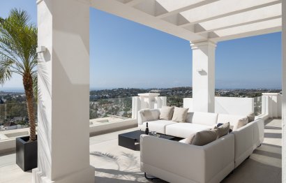 Resale - Apartment - Penthouse - Marbella - Nueva Andalucia