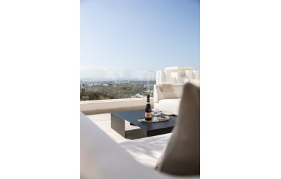 Resale - Apartment - Penthouse - Marbella - Nueva Andalucia