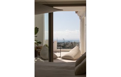 Resale - Apartment - Penthouse - Marbella - Nueva Andalucia