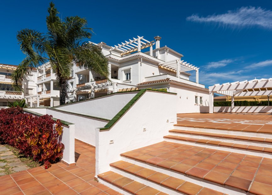 Resale - Apartment - Top Floor Apartment - Marbella - Puerto Banús