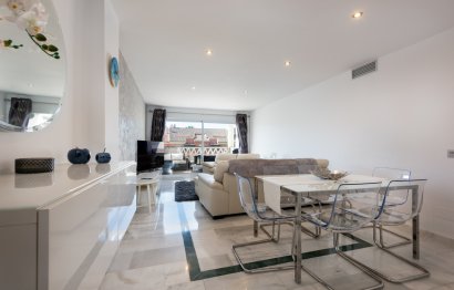 Resale - Apartment - Top Floor Apartment - Marbella - Puerto Banús