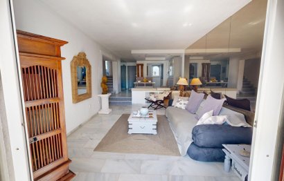 Resale - Apartment - Duplex - Marbella - Nueva Andalucia