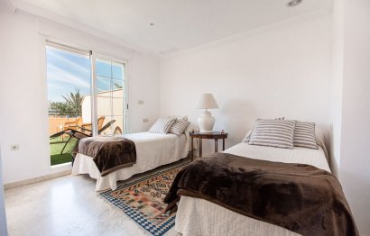 Resale - Apartment - Top Floor Apartment - Marbella - Marbella Centro