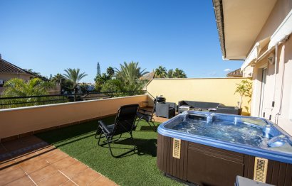 Resale - Apartment - Top Floor Apartment - Marbella - Marbella Centro