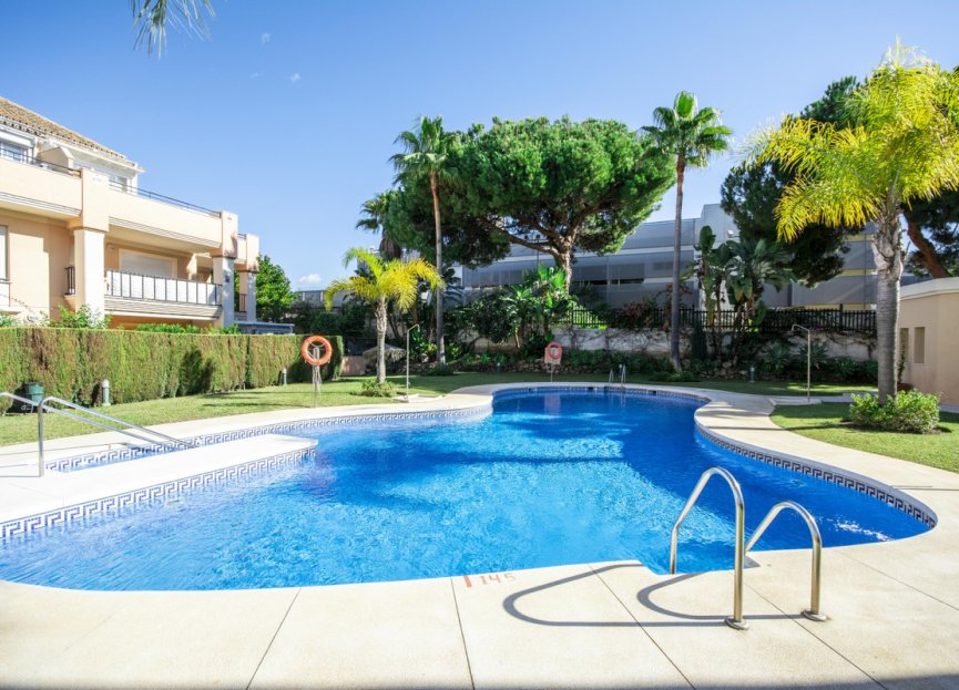 Resale - Apartment - Top Floor Apartment - Marbella - Marbella Centro