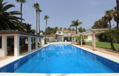 Resale - Plot - Residential Plot - Estepona - Estepona Centro