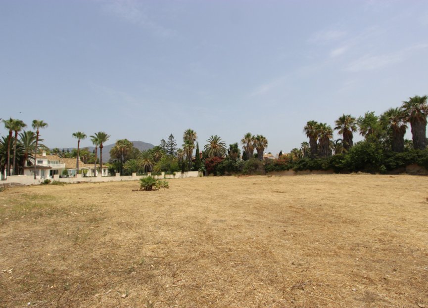 Resale - Plot - Residential Plot - Estepona - Estepona Centro