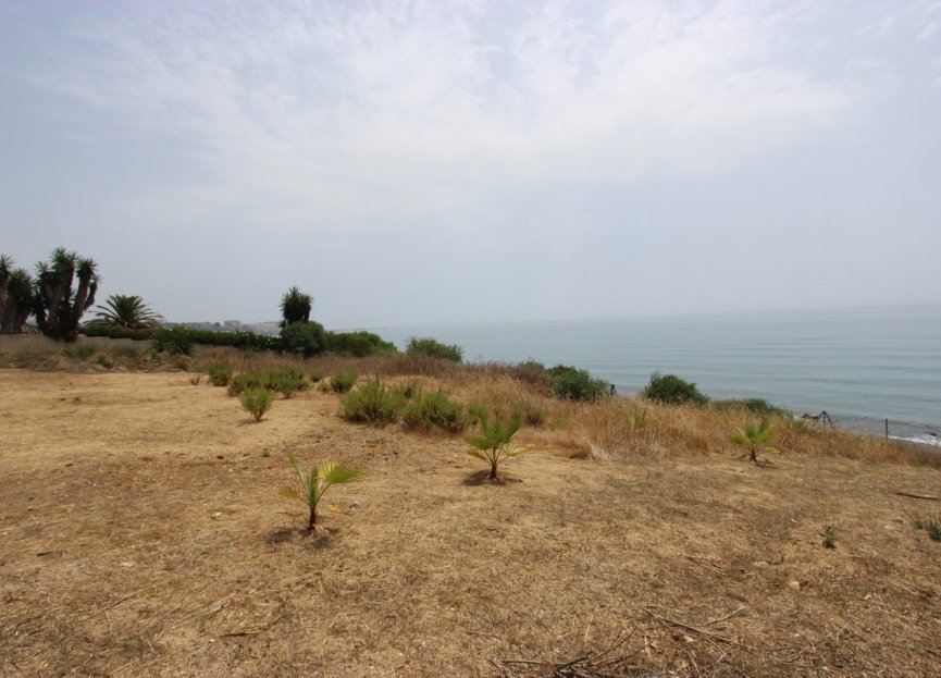 Resale - Plot - Residential Plot - Estepona - Estepona Centro