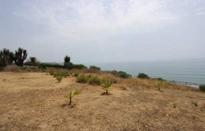 Resale - Plot - Residential Plot - Estepona - Estepona Centro