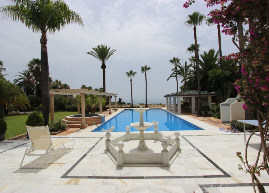 Resale - Plot - Residential Plot - Estepona - Estepona Centro