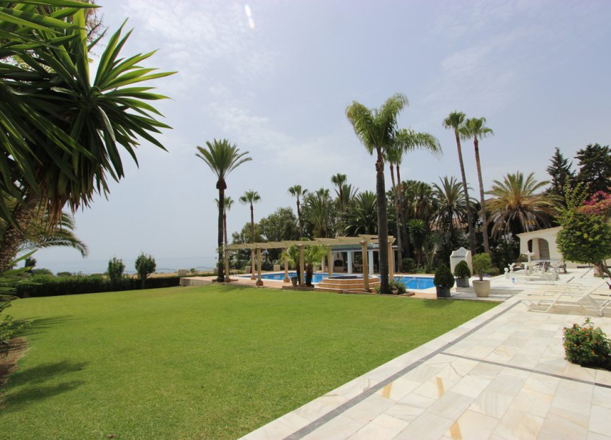 Resale - Plot - Residential Plot - Estepona - Estepona Centro