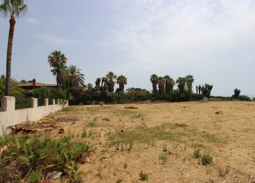 Resale - Plot - Residential Plot - Estepona - Estepona Centro