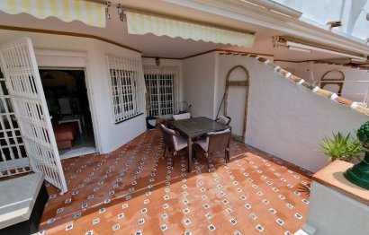 Resale - Apartment - Ground Floor Apartment - Mijas - Calahonda