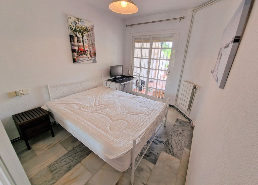 Resale - Apartment - Ground Floor Apartment - Mijas - Calahonda