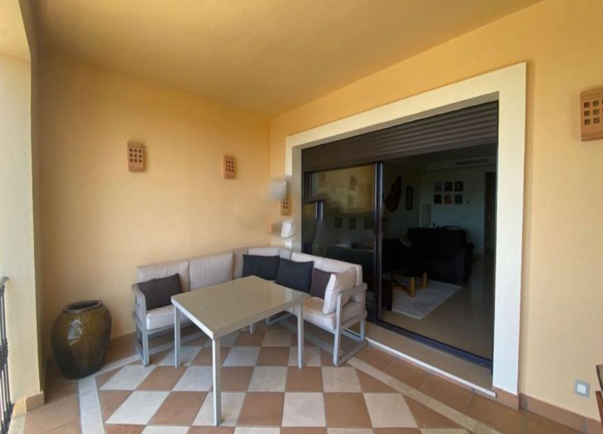 Resale - Apartment - Middle Floor Apartment - Benahavís - La Quinta