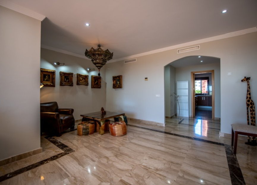 Resale - Apartment - Penthouse - Estepona - New Golden Mile