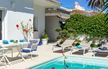 Resale - House - Detached Villa - Marbella - Marbesa