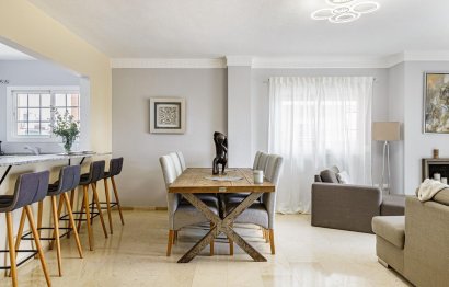 Resale - Apartment - Middle Floor Apartment - Fuengirola - Fuengirola Centro