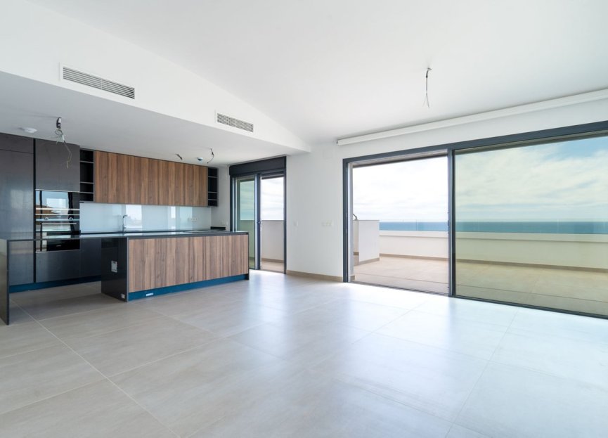 Resale - Apartment - Penthouse - Fuengirola - Fuengirola Centro