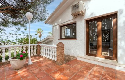 Resale - House - Detached Villa - Mijas - Mijas Centro