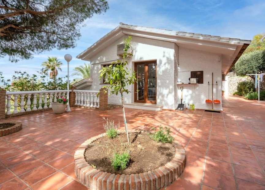 Resale - House - Detached Villa - Mijas - Mijas Centro